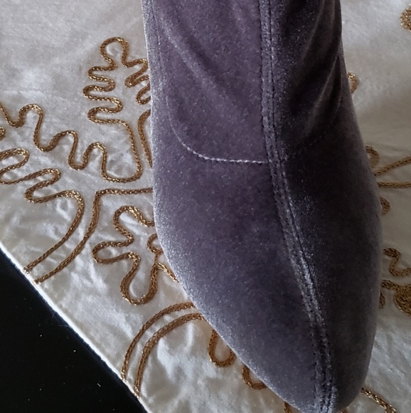 Velvet boots - Picture 1 of 3